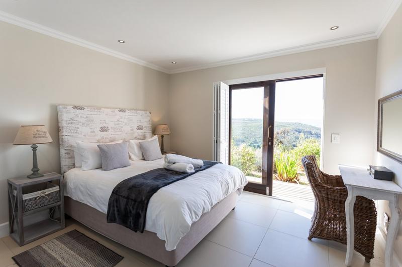 4 Bedroom Property for Sale in Baron View Western Cape